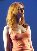 alicia witt fap tits boobs breast Foto